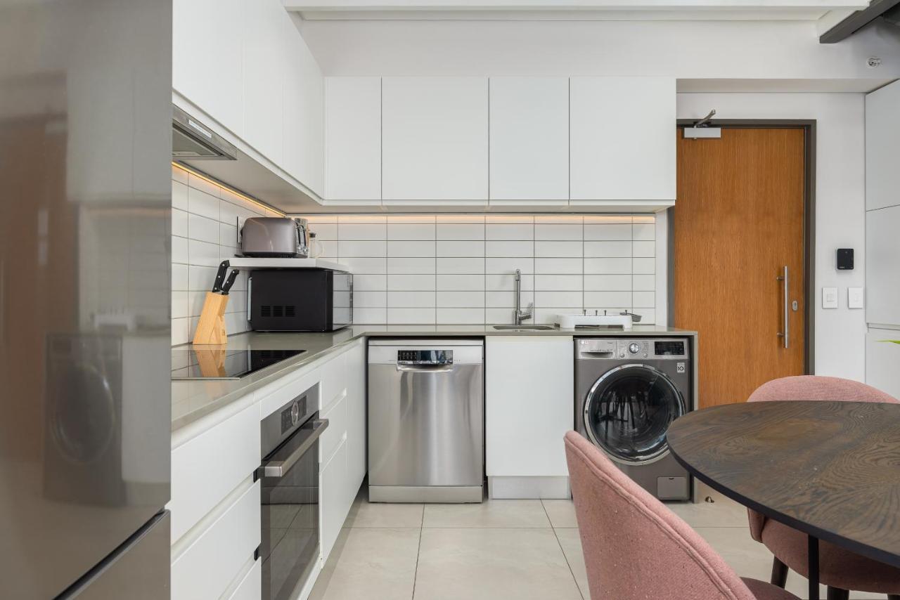 117 On Strand Apartments كيب تاون المظهر الخارجي الصورة